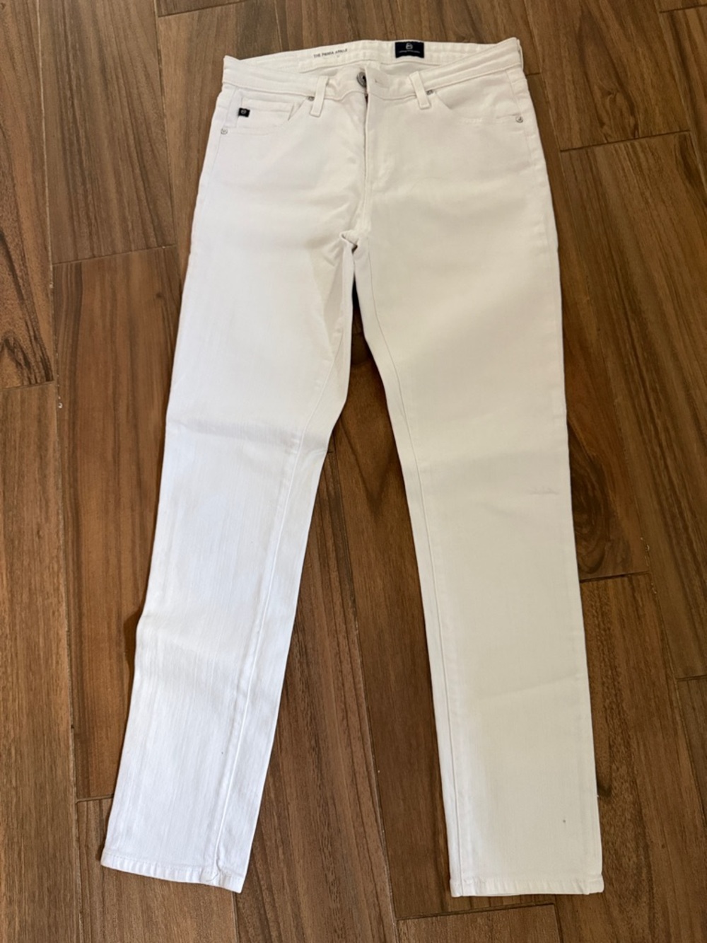 Ag Adriano Goldschmied White Prima Ankle Jeans. Waist 15”. Rise 9”. Inseam 27”